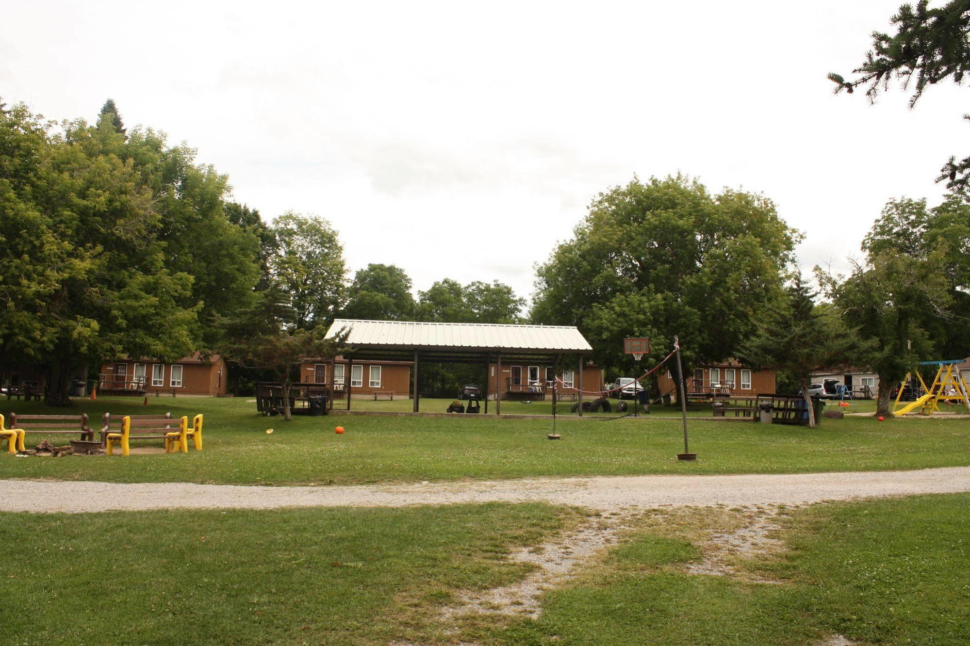 Lake Dalrymple Resort Lagoon City Luaran gambar
